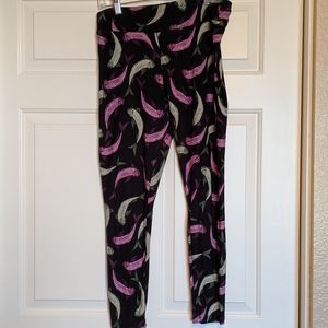 Lularoe TC Koi Fish Leggings